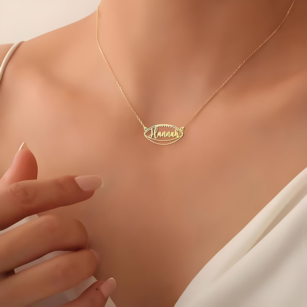 18K Gold Custom Name Football  - đánh giá và giá Party Games Name